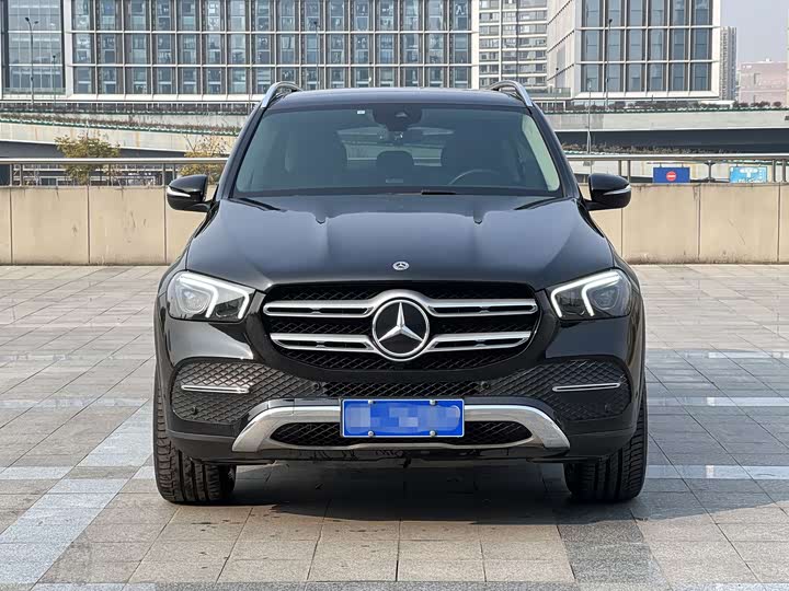 Фото 4 - Mercedes-Benz GLE-Class