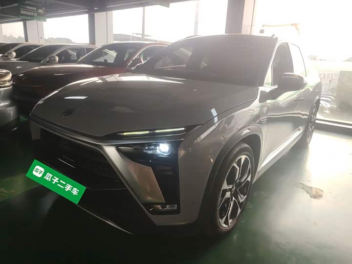 Фото 1 - Nio ES8