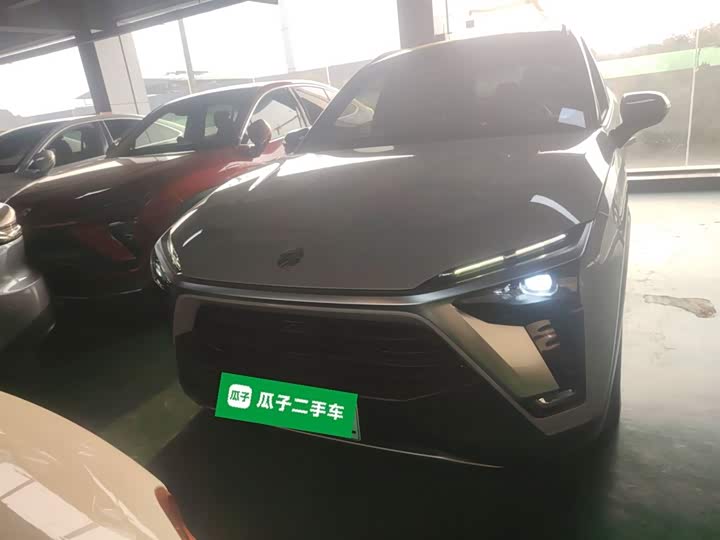 Фото 3 - Nio ES8