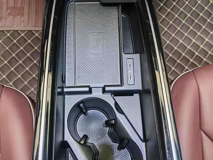 Фото 23 - Volkswagen ID.6 X