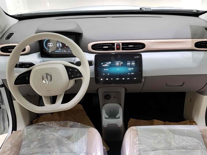 Фото 16 - Leapmotor T03