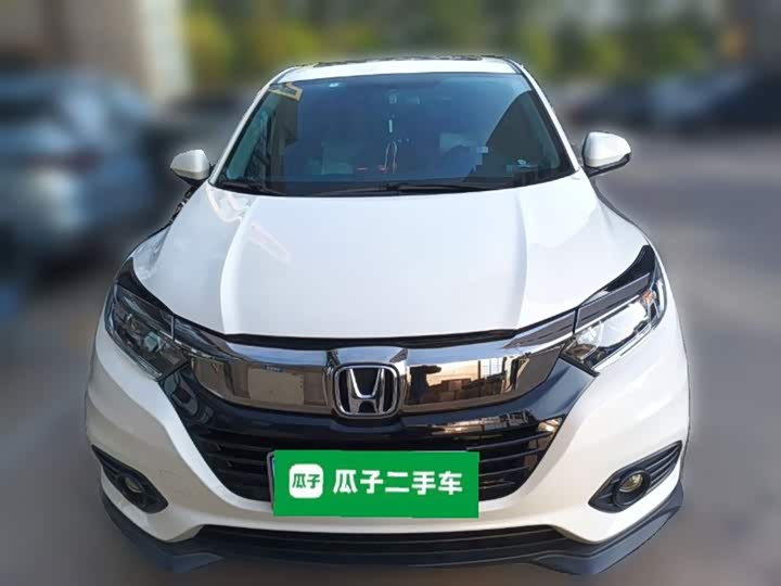 Фото 24 - Honda Vezel