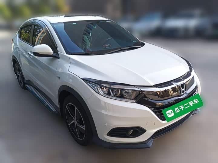 Фото 26 - Honda Vezel