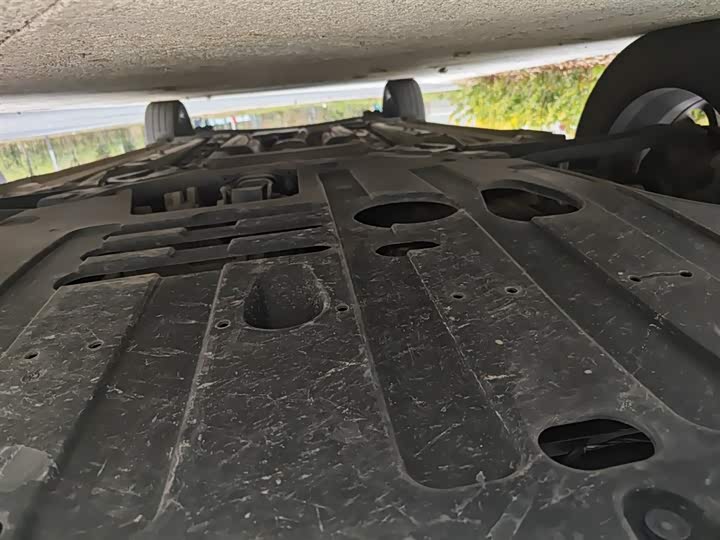 Фото 23 - Kia KX1