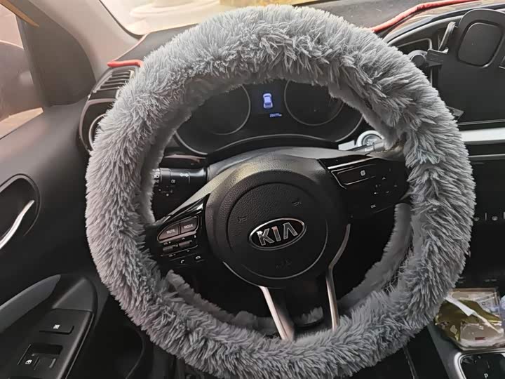 Фото 3 - Kia KX1