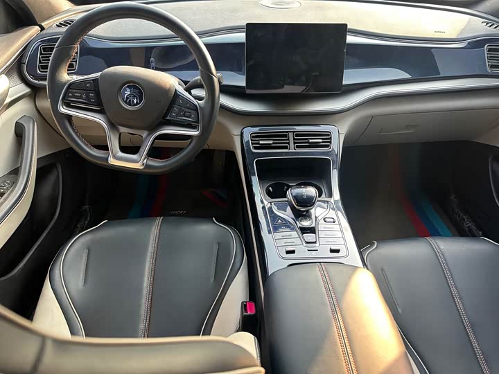 Фото 8 - BYD Qin Plus