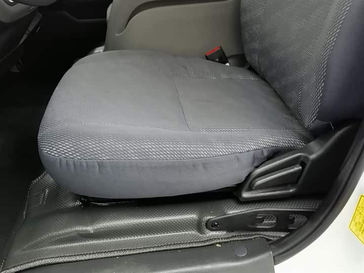 Фото 20 - Foton G7