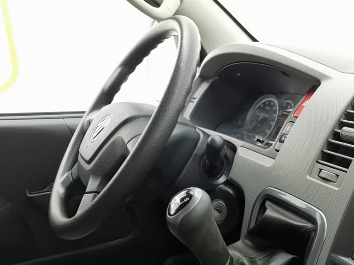 Фото 22 - Foton G7