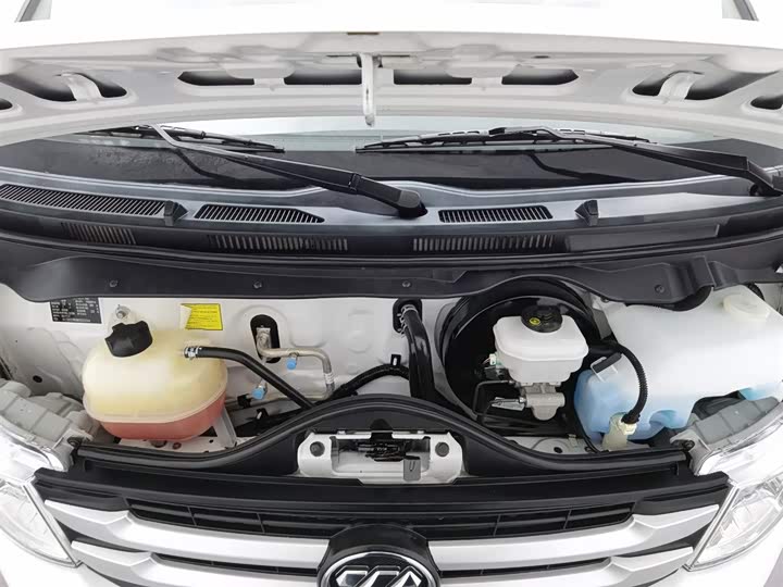 Фото 6 - Foton G7