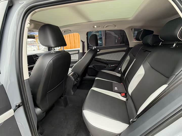 Фото 6 - Jetta VS7