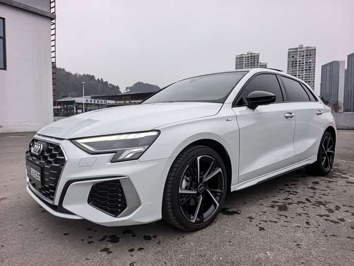 Фото 1 - Audi A3