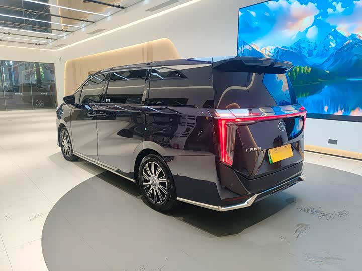 Фото 5 - GAC Trumpchi E9