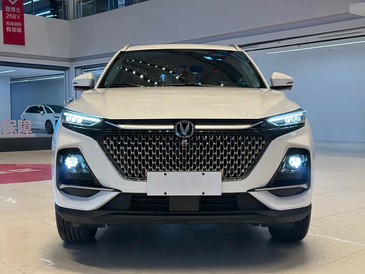 Фото 2 - Changan X7 Plus