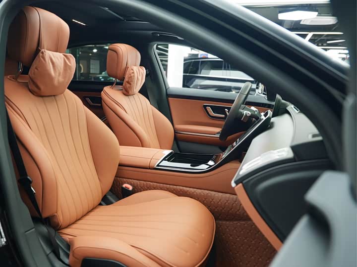 Фото 10 - Mercedes-Benz S-Class