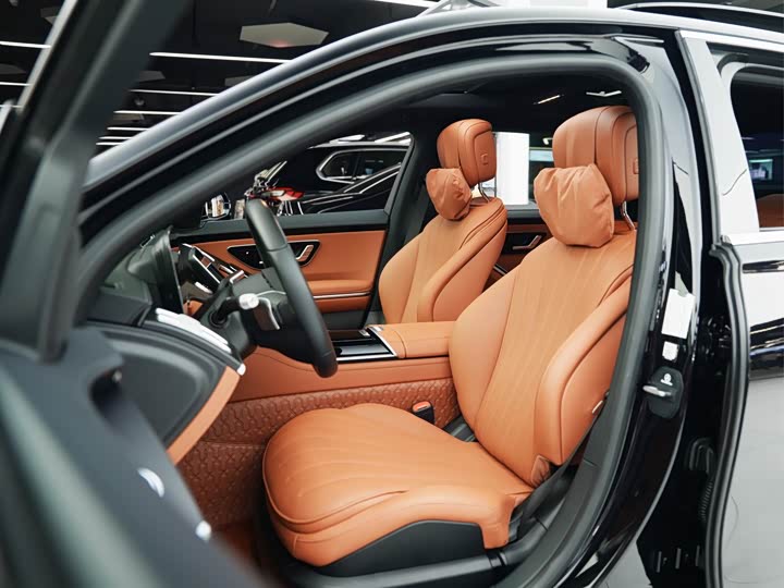 Фото 7 - Mercedes-Benz S-Class