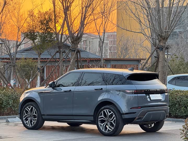 Фото 11 - Land Rover Range Rover Evoque L