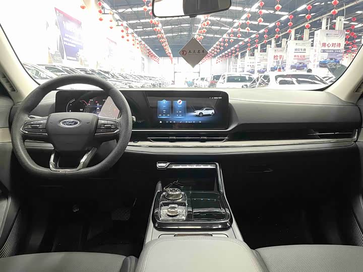 Фото 14 - Ford Equator Sport