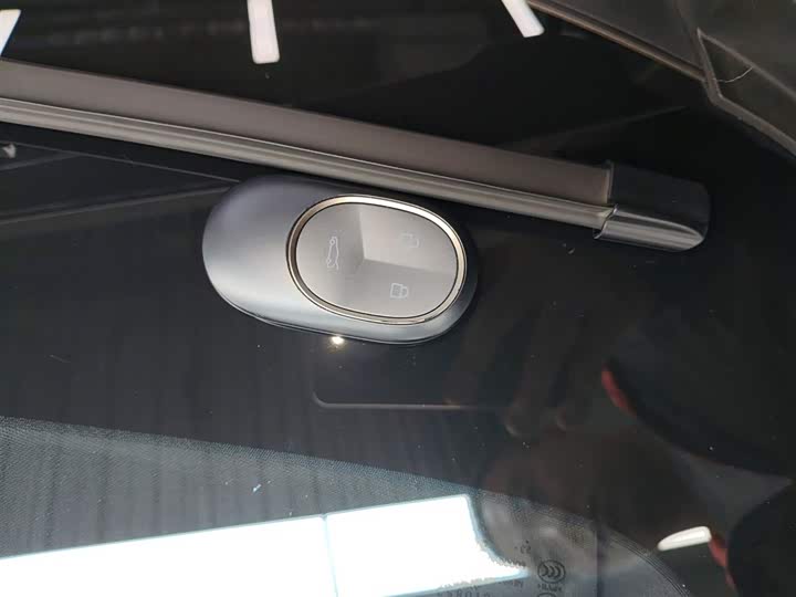 Фото 9 - Nio ET5