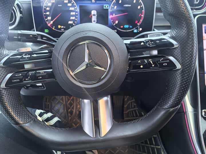 Фото 5 - Mercedes-Benz C-Class