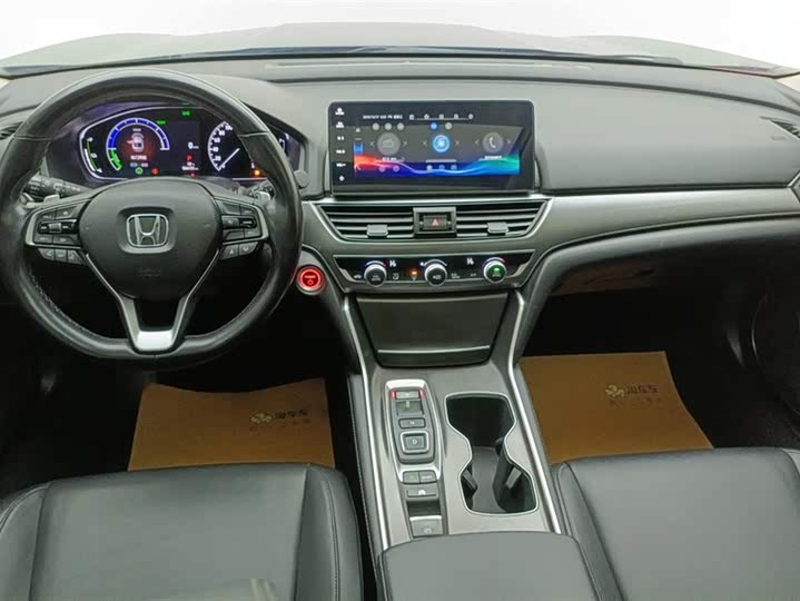 Фото 12 - Honda Accord