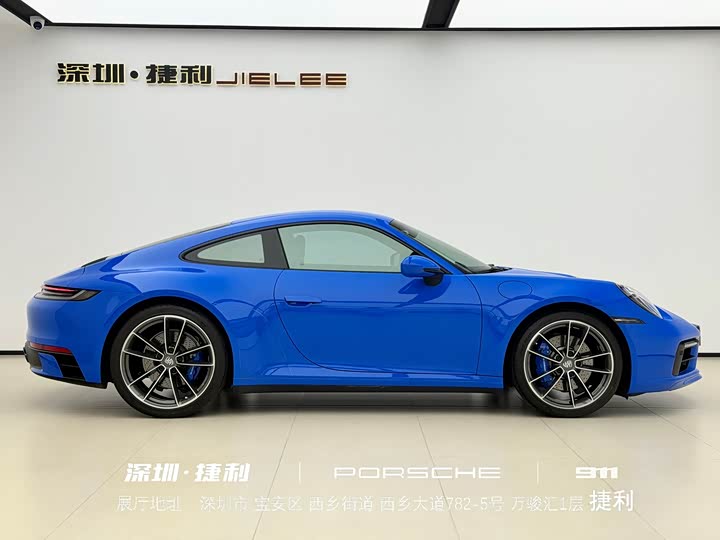 Фото 3 - Porsche 911