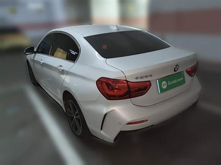 Фото 27 - BMW 1 Series