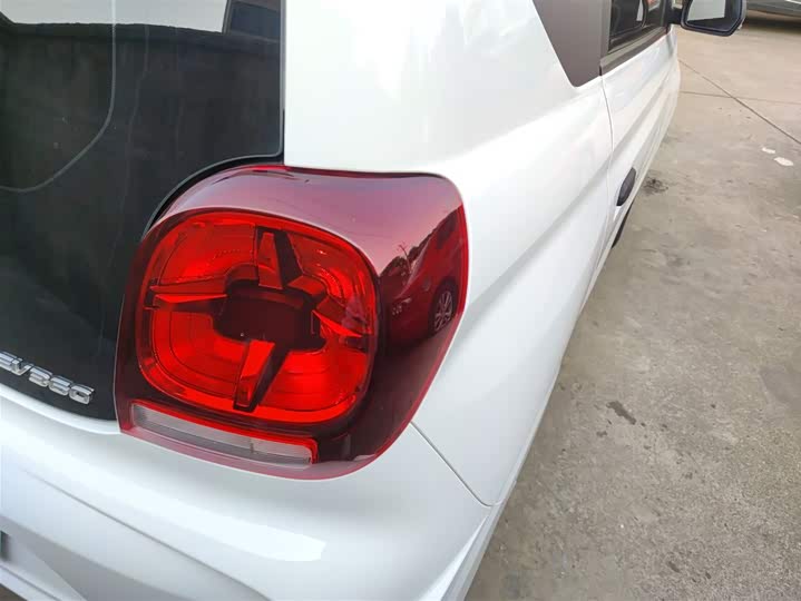 Фото 8 - Roewe Clever