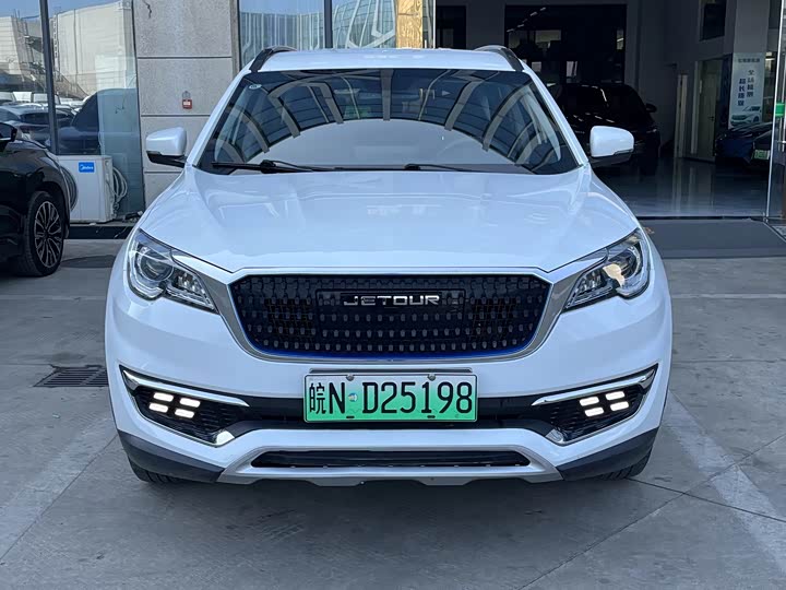Фото 2 - Jetour X70S EV