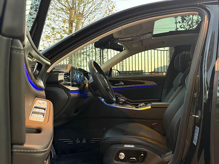 Фото 4 - Hongqi H9