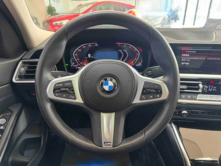 Фото 15 - BMW 3 Series