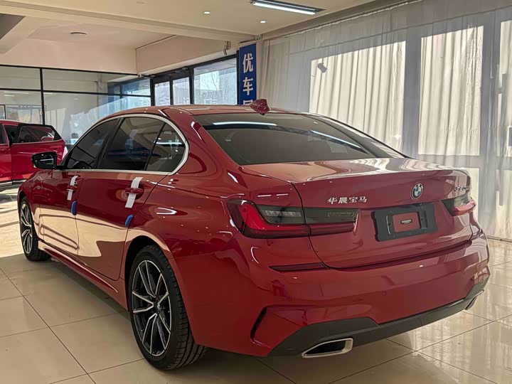 Фото 4 - BMW 3 Series