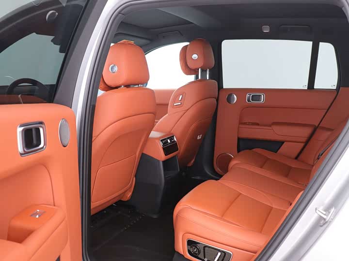 Фото 10 - LiXiang L7