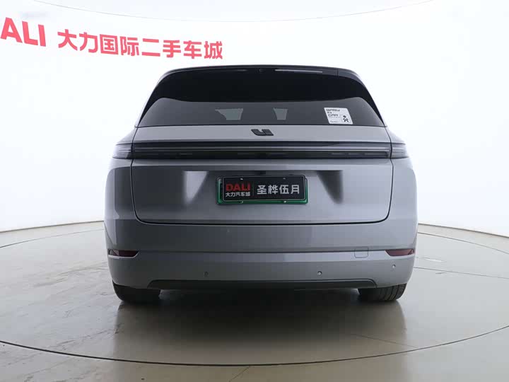 Фото 13 - LiXiang L7