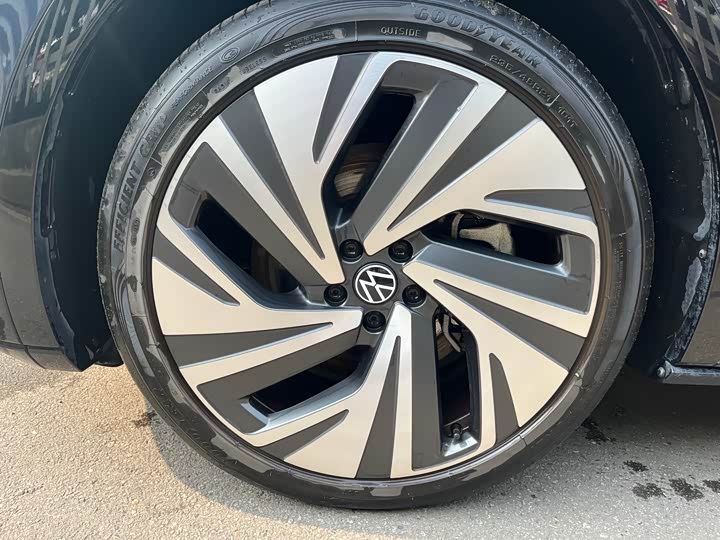 Фото 2 - Volkswagen ID.4 Crozz