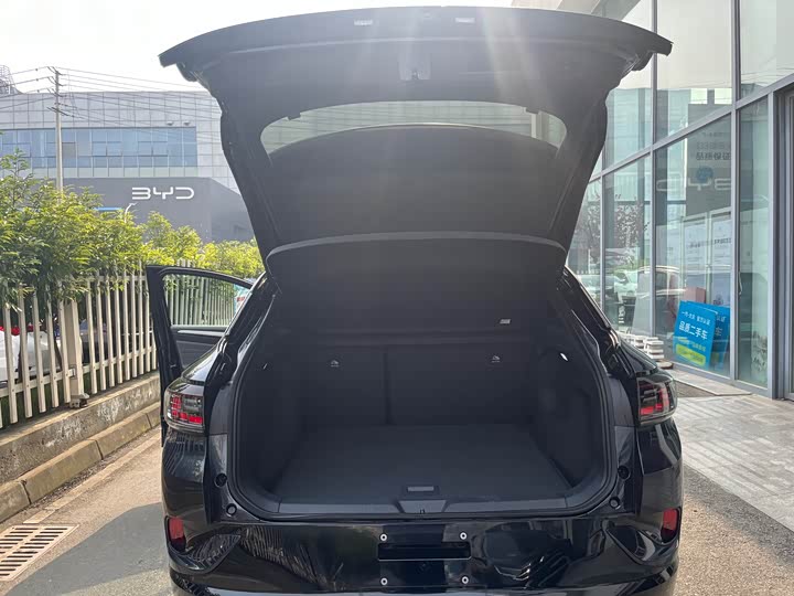 Фото 8 - Volkswagen ID.4 Crozz