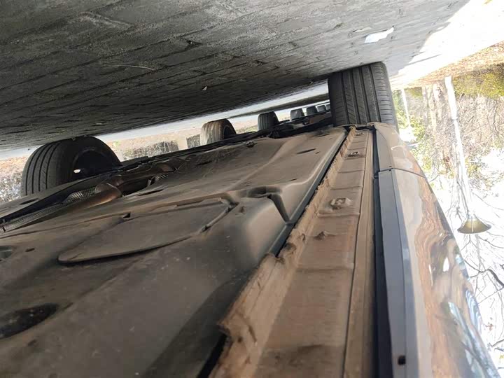 Фото 22 - Volkswagen Tiguan L Pro