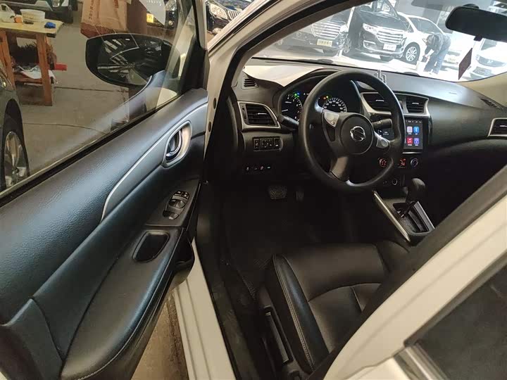 Фото 16 - Nissan Sylphy