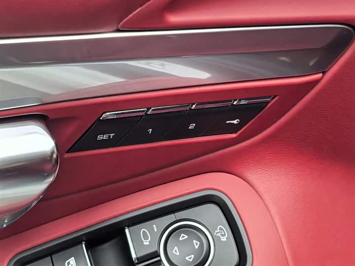 Фото 24 - Porsche 718