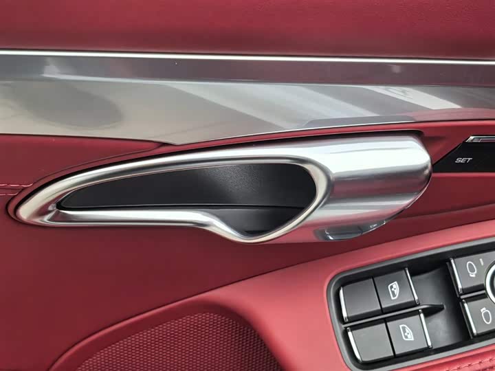 Фото 25 - Porsche 718