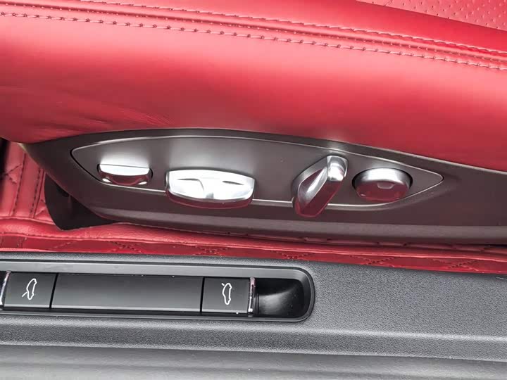 Фото 28 - Porsche 718