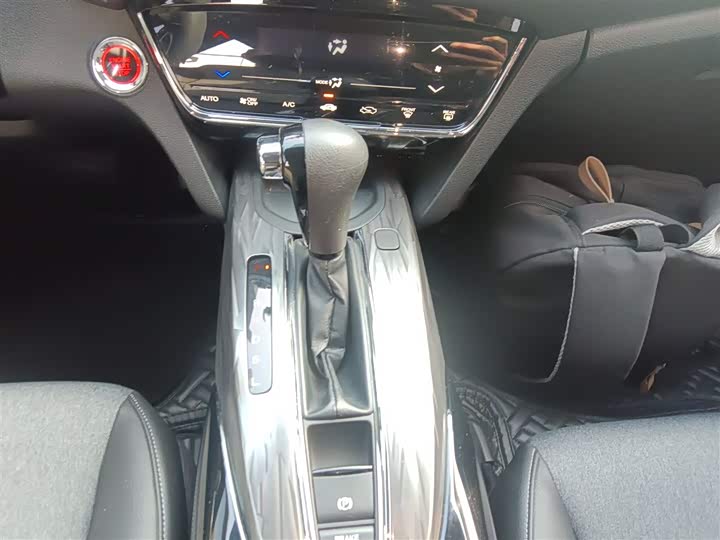 Фото 14 - Honda XR-V