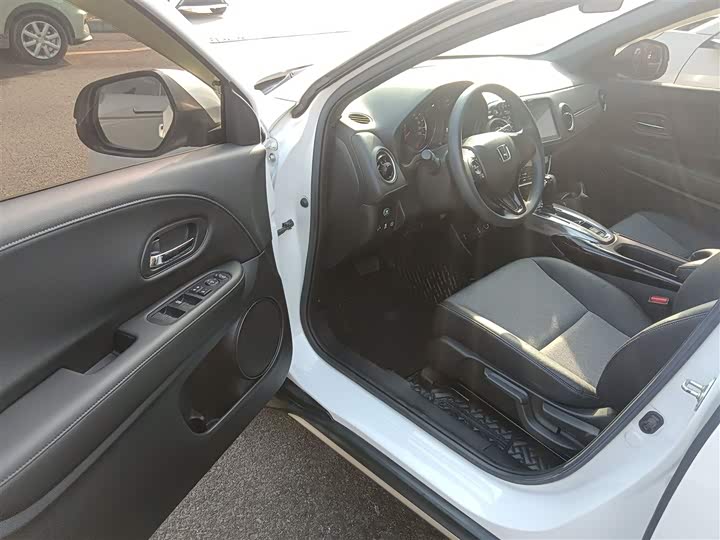 Фото 16 - Honda XR-V