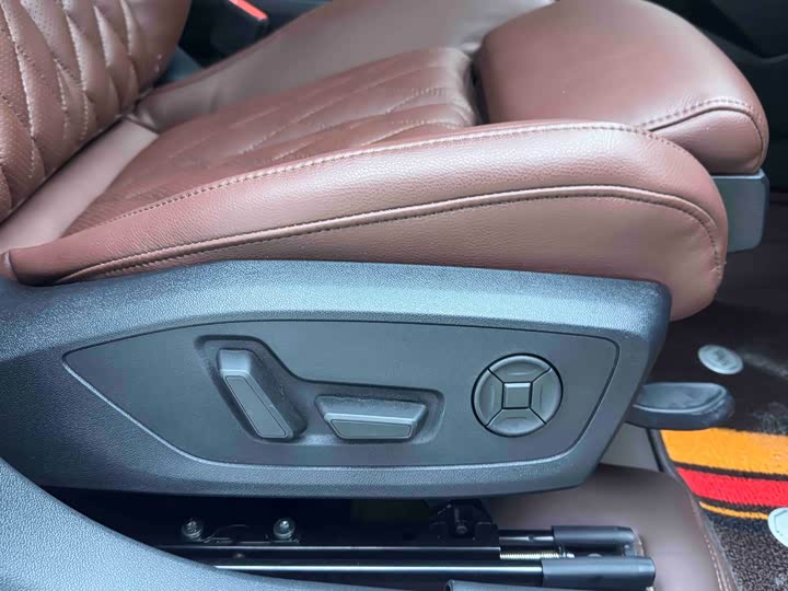 Фото 17 - Audi A3