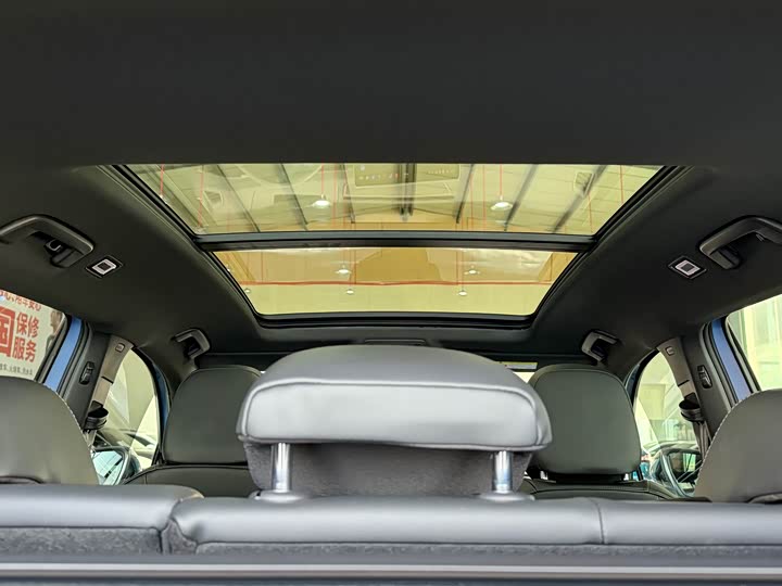 Фото 22 - Volkswagen Tiguan L Pro