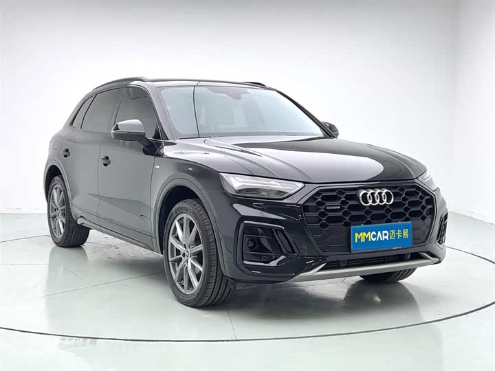 Фото 3 - Audi Q5L