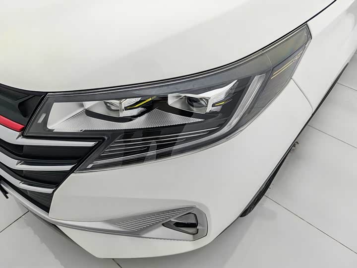 Фото 20 - GAC Trumpchi GS3