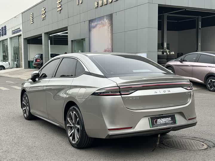 Фото 6 - GAC Aion S Plus