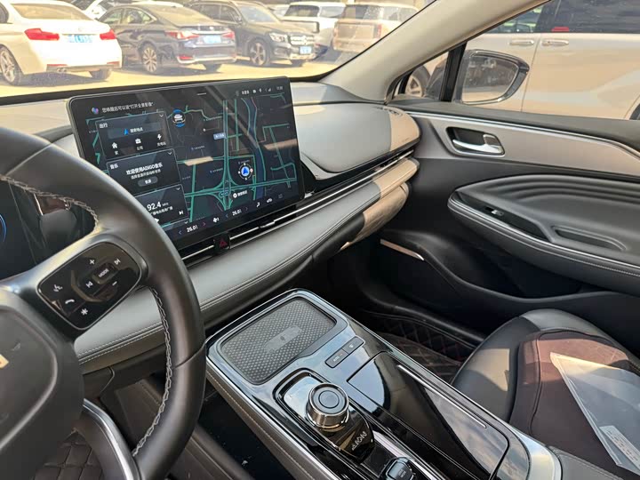 Фото 12 - GAC Aion S Plus