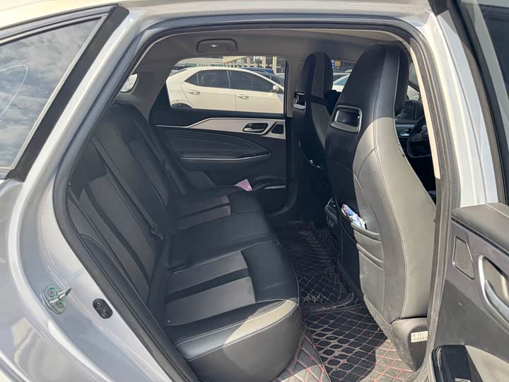 Фото 13 - GAC Aion S Plus