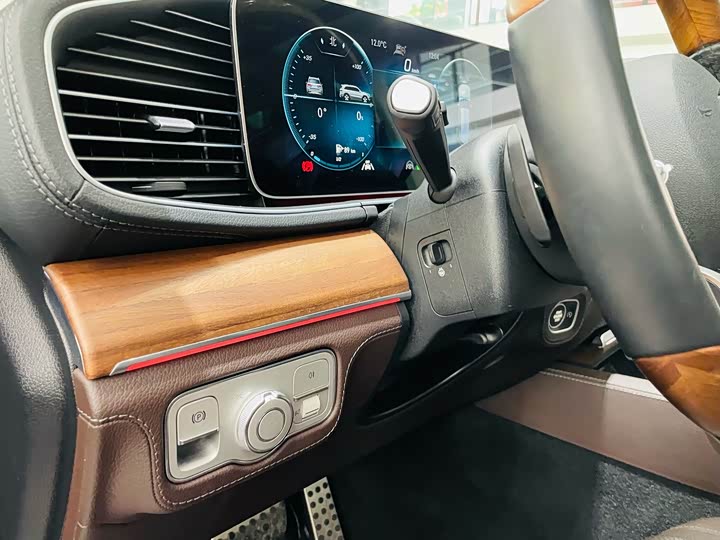 Фото 12 - Mercedes-Benz GLS-Class